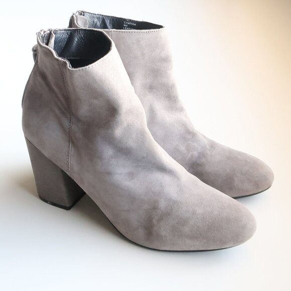 Steve Madden Cynthia Grey Suede Leather Block Heel Ankle Boots / Booties Size 9 - Picture 14 of 15